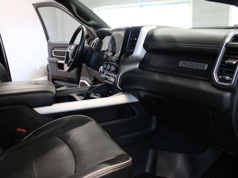 Used 2019 RAM 2500 Laramie AWD/4WD image 14