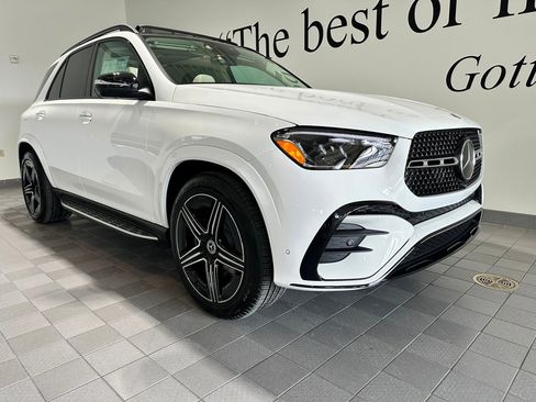 New 2026 Mercedes-Benz GLE 450e 4MATIC image 1