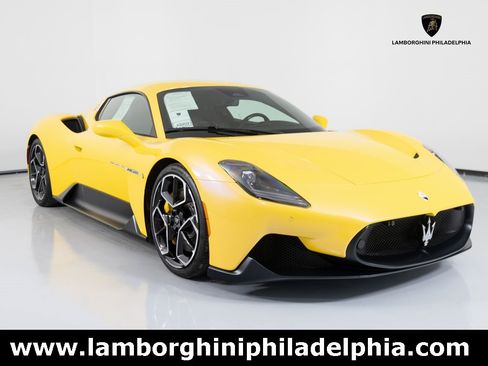 Used 2023 Maserati MC20 Coupe image 3