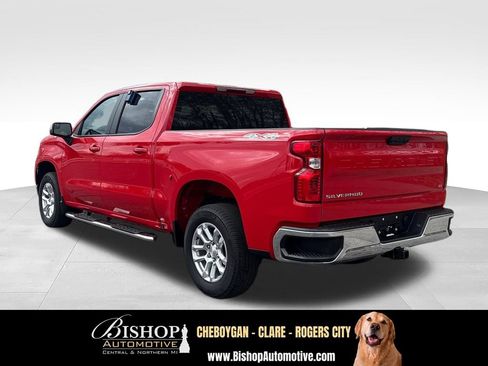 Used 2024 Chevrolet Silverado 1500 LT AWD/4WD image 10