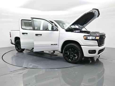 New 2026 RAM 1500 Laramie w/ Night Edition image 31