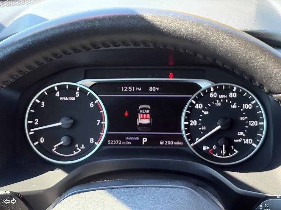 Certified 2025 Nissan Rogue SV FWD image 31