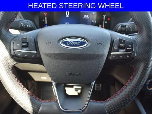 Used 2023 Ford Escape ST-Line AWD/4WD image 5