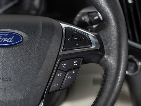 Used 2019 Ford Edge Titanium w/ Equipment Group 301A image 32