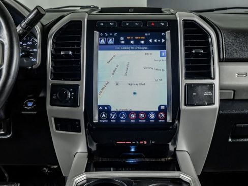 Used 2020 Ford F250 Lariat w/ Lariat Ultimate Package image 24