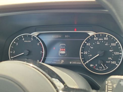 Certified 2023 Nissan Rogue SV image 26