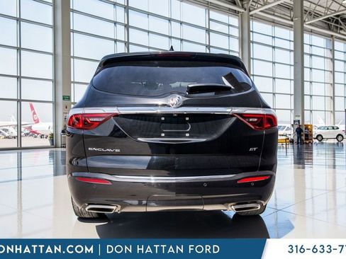 Used 2024 Buick Enclave Essence w/ Sport Touring Edition image 32
