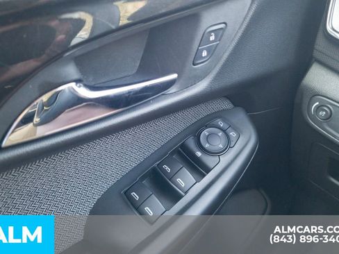 Used 2025 Chevrolet TrailBlazer LT image 33