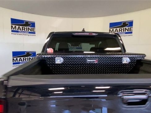 Used 2025 Honda Ridgeline Sport image 9