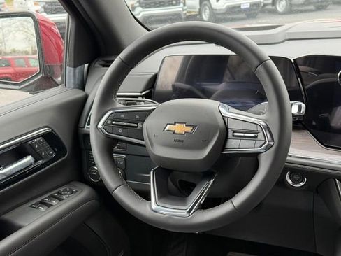 New 2026 Chevrolet Suburban LT w/ Comfort Package image 8