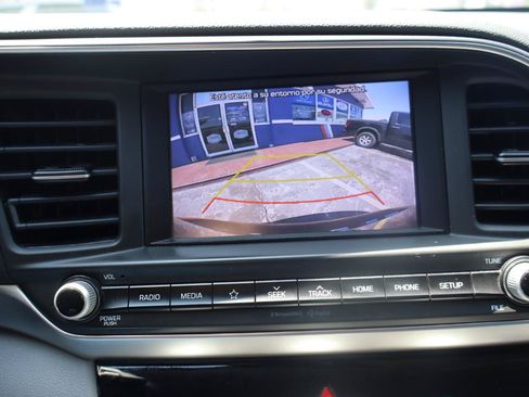 Used 2019 Hyundai Elantra SEL FWD image 24