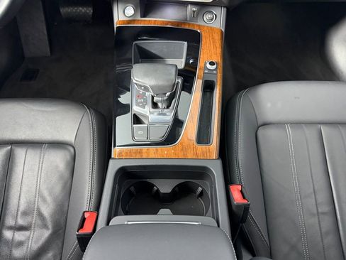 Used 2022 Audi Q5 2.0T Premium image 14