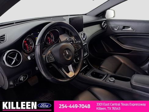 Used 2019 Mercedes-Benz GLA 250 image 8