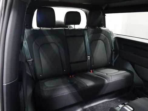 Used 2023 Land Rover Defender 90 X-Dynamic SE AWD/4WD image 35