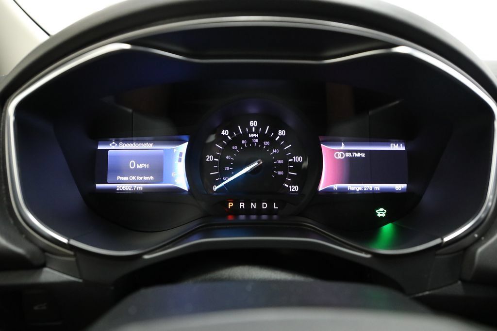 Used 2019 Ford Fusion SE FWD image 19