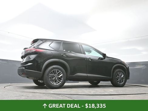 Used 2024 Nissan Rogue S image 25