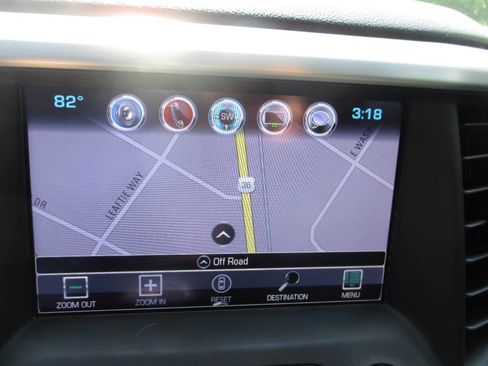 Used 2018 GMC Acadia SLT AWD/4WD image 10