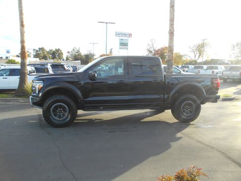 Used 2025 Ford F150 Raptor image 2