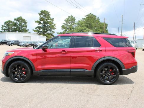 Used 2020 Ford Explorer ST w/ ST Street Pack AWD/4WD image 3
