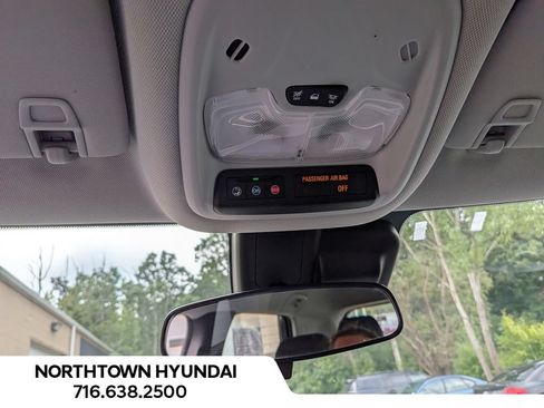 Used 2024 Chevrolet TrailBlazer LS FWD image 19