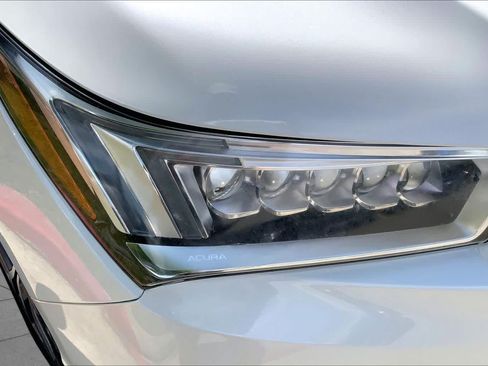 Used 2019 Acura MDX FWD w/ Advance Package image 28