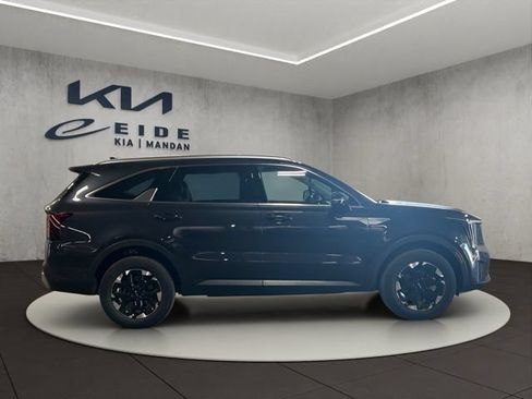 Used 2026 Kia Sorento S w/ S Panoramic Sunroof Package AWD/4WD image 31