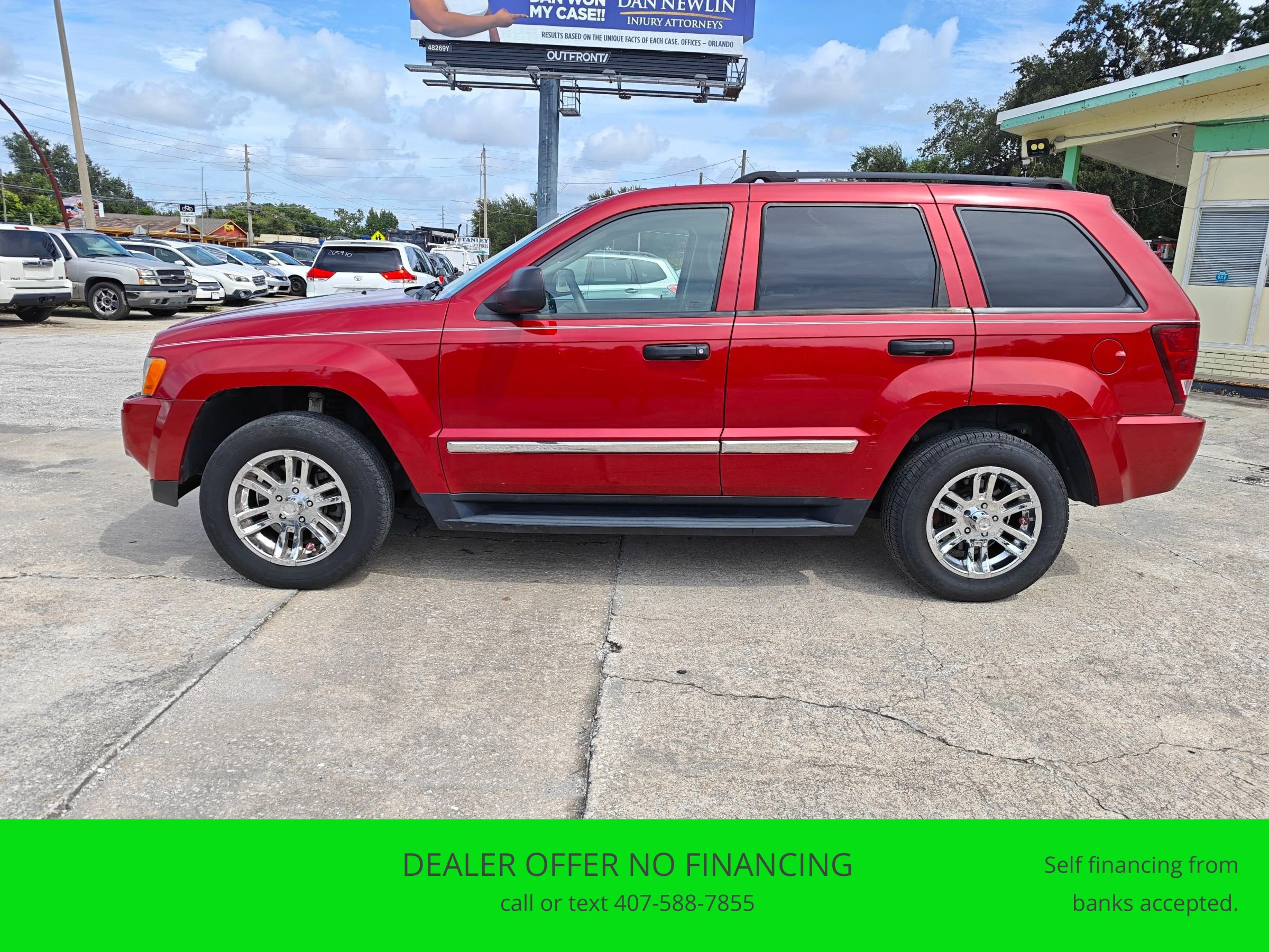 Used 2006 Jeep Grand Cherokee Laredo w/ Cargo Convenience Group RWD image 2