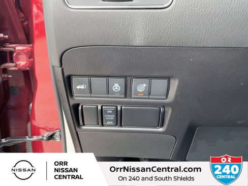 Used 2024 Nissan Armada Platinum w/ Captain's Chairs Package RWD image 19