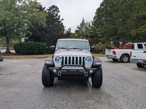 Used 2022 Jeep Wrangler Unlimited Sport image 2