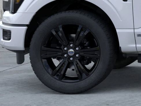 New 2025 Ford F150 Lariat w/ Equipment Group 502A High image 19