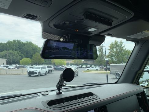 Used 2025 Ford Bronco Raptor AWD/4WD image 27