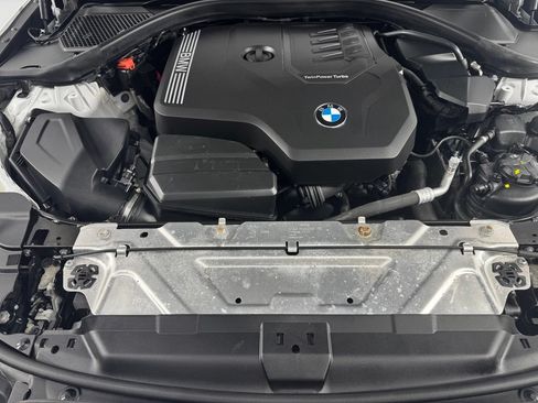Used 2019 BMW 330i xDrive Sedan w/ Premium Package AWD/4WD image 9