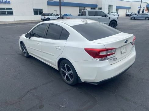 Used 2023 Subaru Impreza Premium image 2