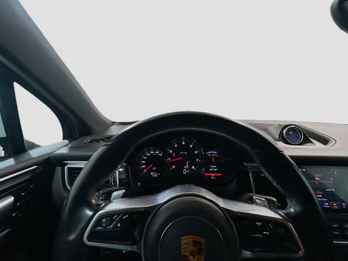 Used 2018 Porsche Macan image 7