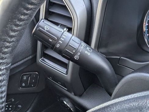 Used 2020 Ford Expedition XLT w/ Equipment Group 202A image 24