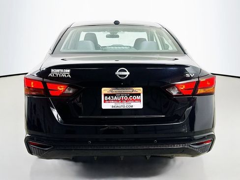 Used 2023 Nissan Altima 2.5 SV FWD image 6