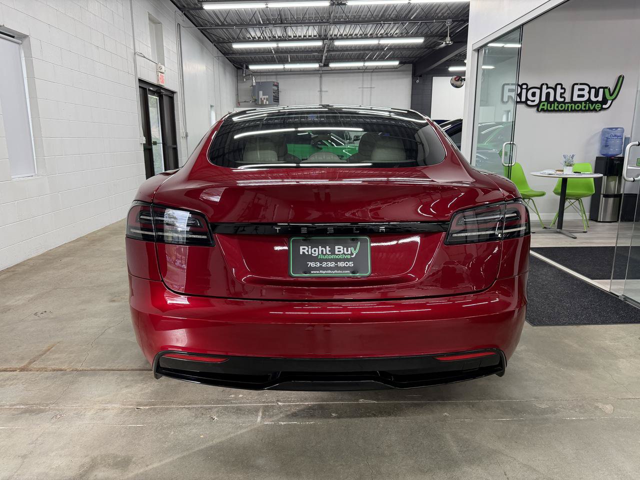 Used 2023 Tesla Model S Standard Range AWD/4WD image 5