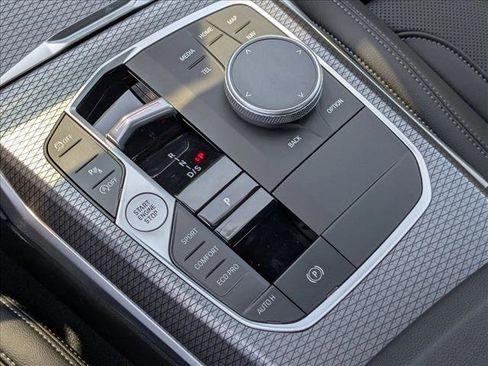 Used 2025 BMW 330i xDrive Sedan image 14