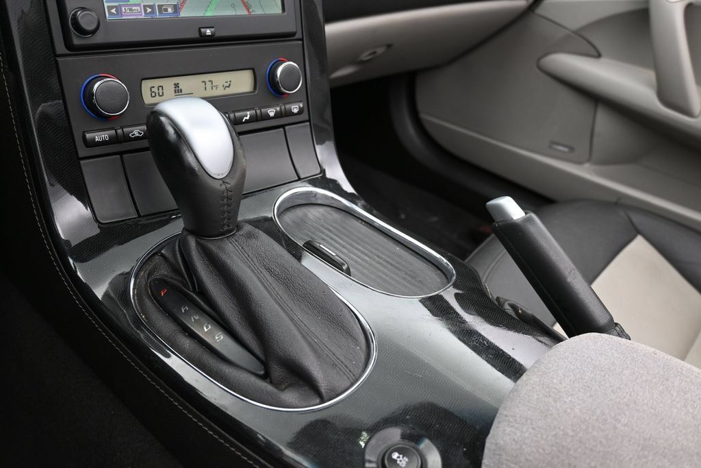 Used 2013 Chevrolet Corvette Grand Sport w/ 2LT Preferred Equipment Group RWD image 18