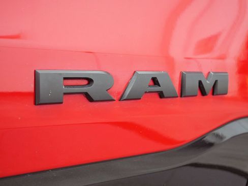 Used 2019 RAM 1500 Rebel w/ Level 2 Equipment Group AWD/4WD image 9