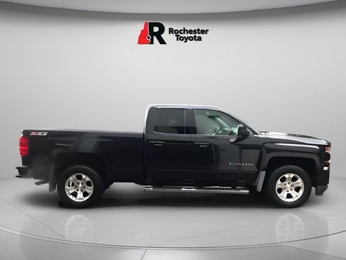 Used 2017 Chevrolet Silverado 1500 LT w/ All Star Edition AWD/4WD image 8
