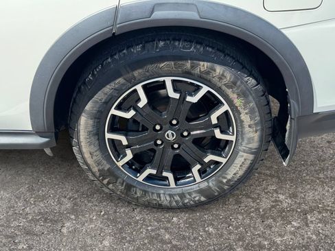 Used 2020 Nissan Pathfinder SL AWD/4WD image 15