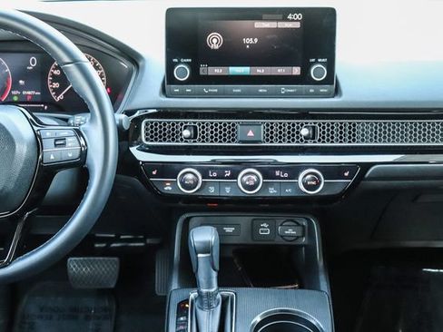 Used 2024 Honda Civic EX image 15