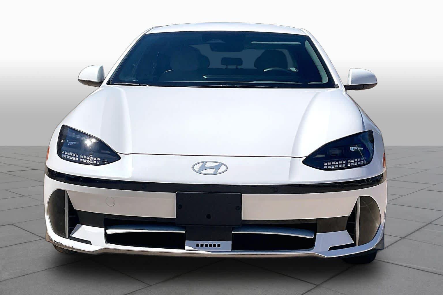 Used 2024 Hyundai Ioniq 6 SEL RWD image 3