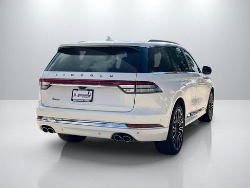 Used 2023 Lincoln Aviator Black Label image 8