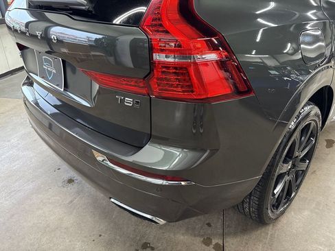 Used 2021 Volvo XC60 T5 Inscription w/ Climate Package image 25