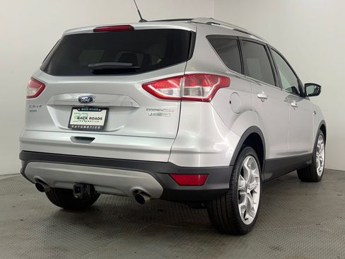 Used 2015 Ford Escape Titanium FWD image 9