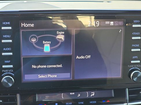 Used 2022 Toyota Sienna XLE image 27