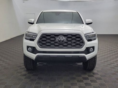 Used 2023 Toyota Tacoma TRD Off-Road image 6