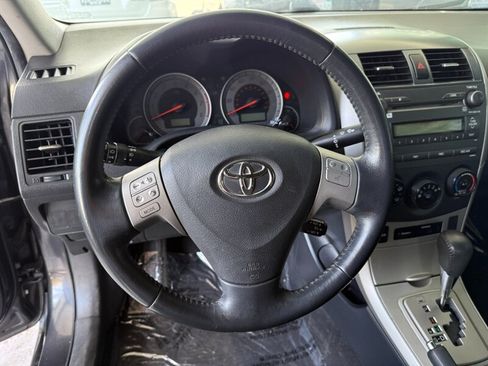 Used 2009 Toyota Corolla XRS FWD image 18